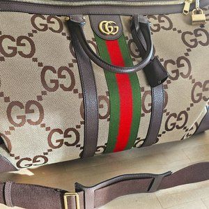 Gucci Jumbo GG Duffle Bag
